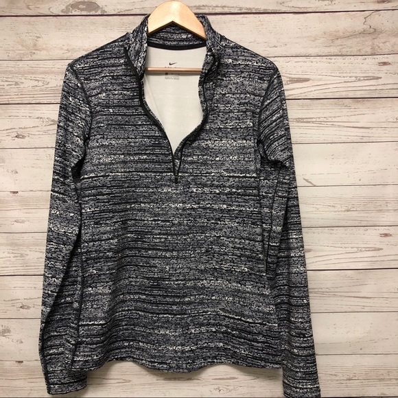 Nike Sweaters - Nike dri fit gray pullover 3/4 zip size Large